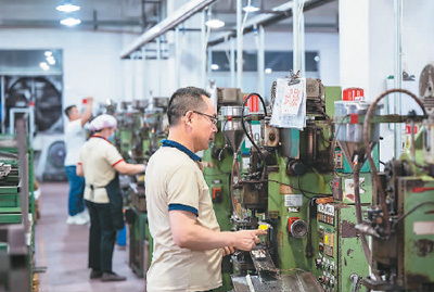 外資持續(xù)看好中國機遇 前7月新設外企超3.1萬家，管理服務領域表現(xiàn)活躍